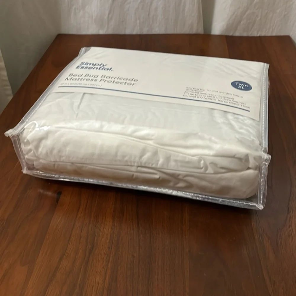 Mattress protector for twin xl mattress